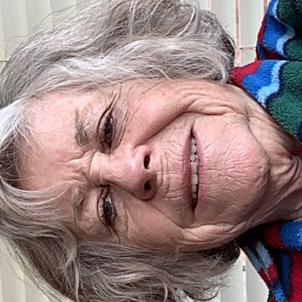 Meet your Posher, Christina